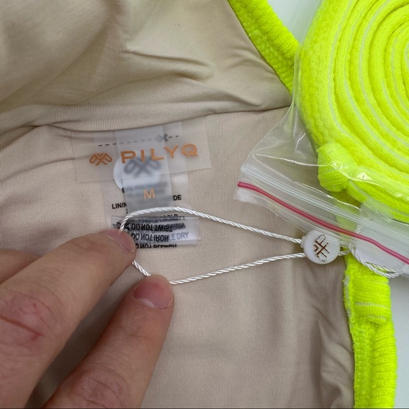 NWT PILYQ Pineapple Reef Bikini Set Multiple Sizes - Picture 7 of 13